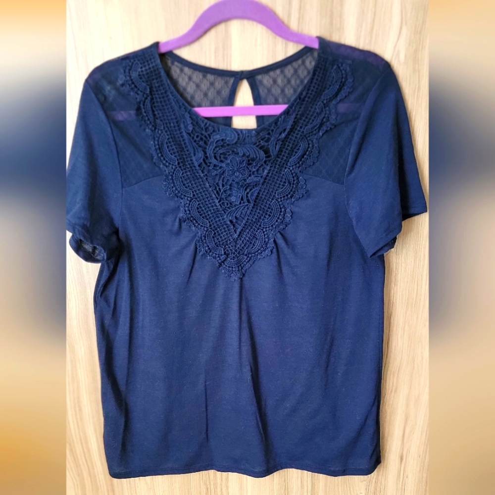 Navy top